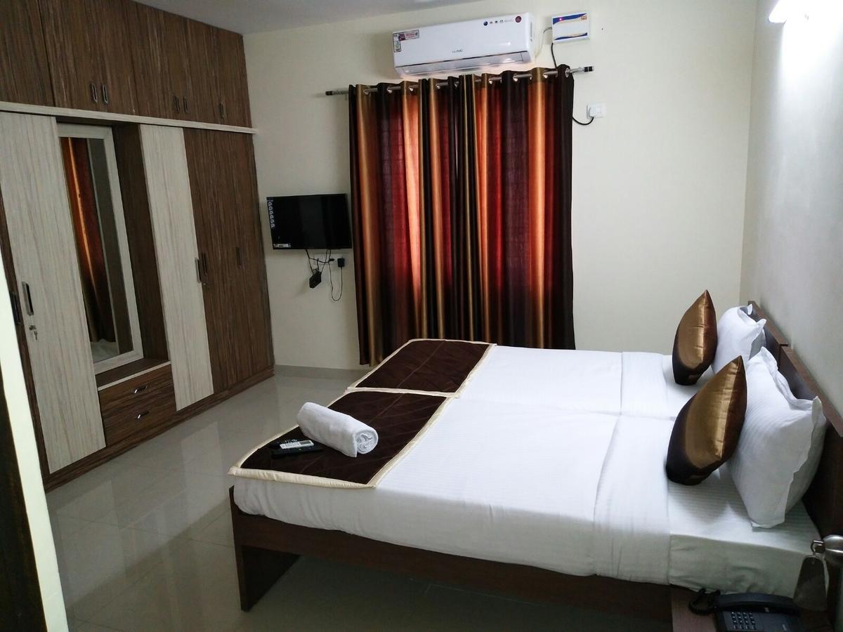Hotel Fresh Living Prime Hitech à Haïdarabad Extérieur photo