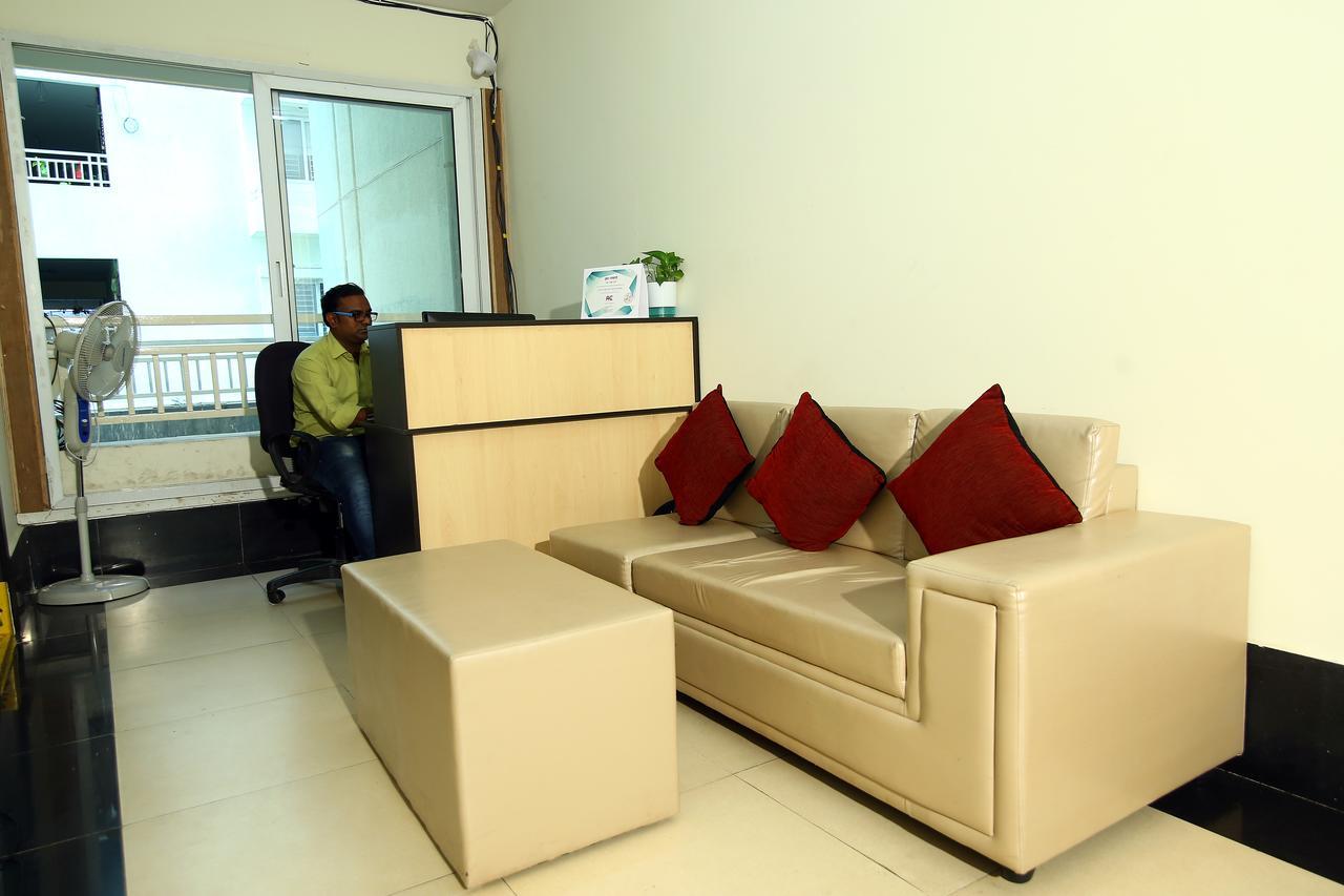 Hotel Fresh Living Prime Hitech à Haïdarabad Extérieur photo