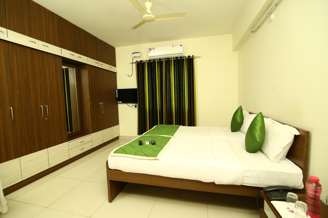Hotel Fresh Living Prime Hitech à Haïdarabad Extérieur photo