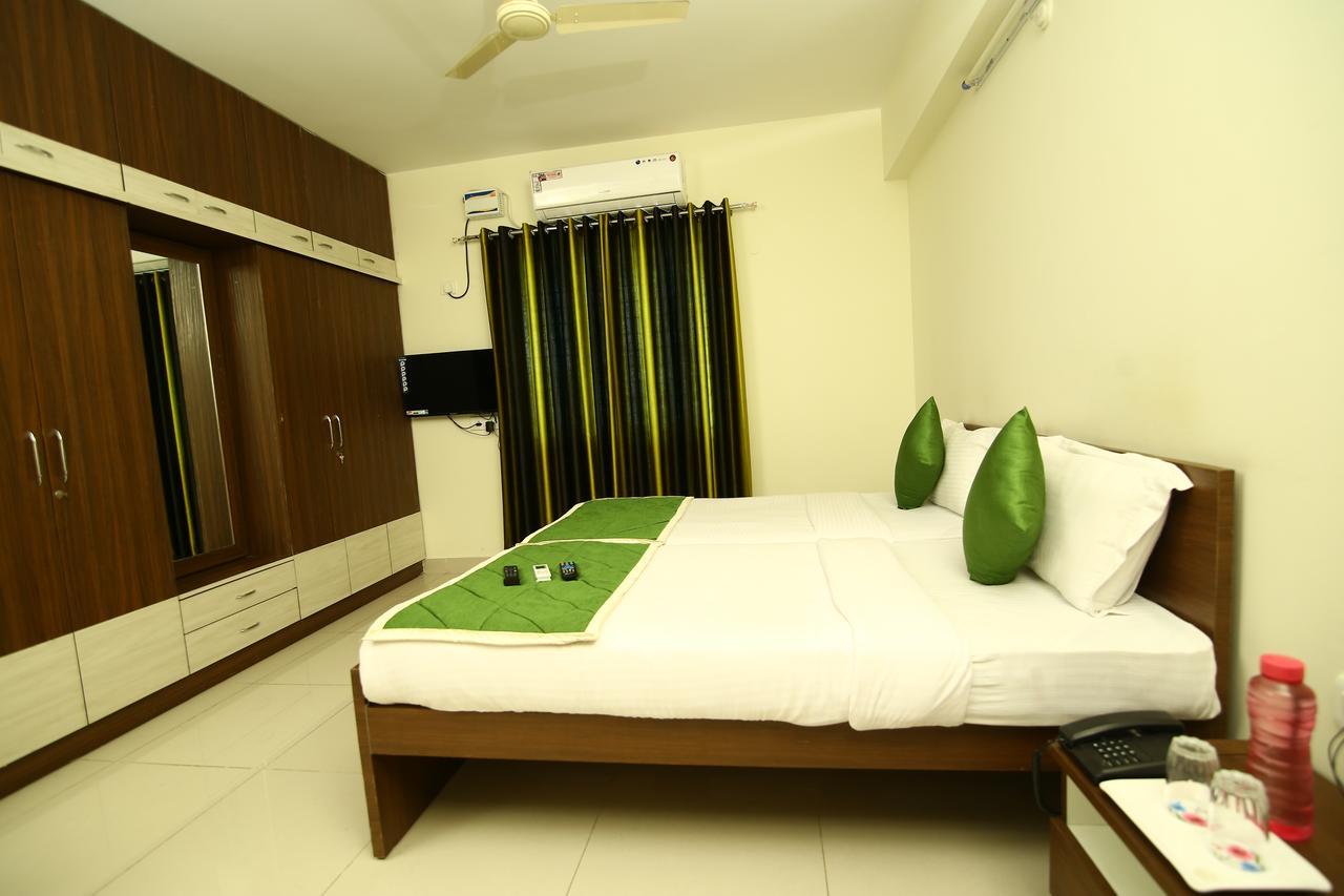 Hotel Fresh Living Prime Hitech à Haïdarabad Extérieur photo