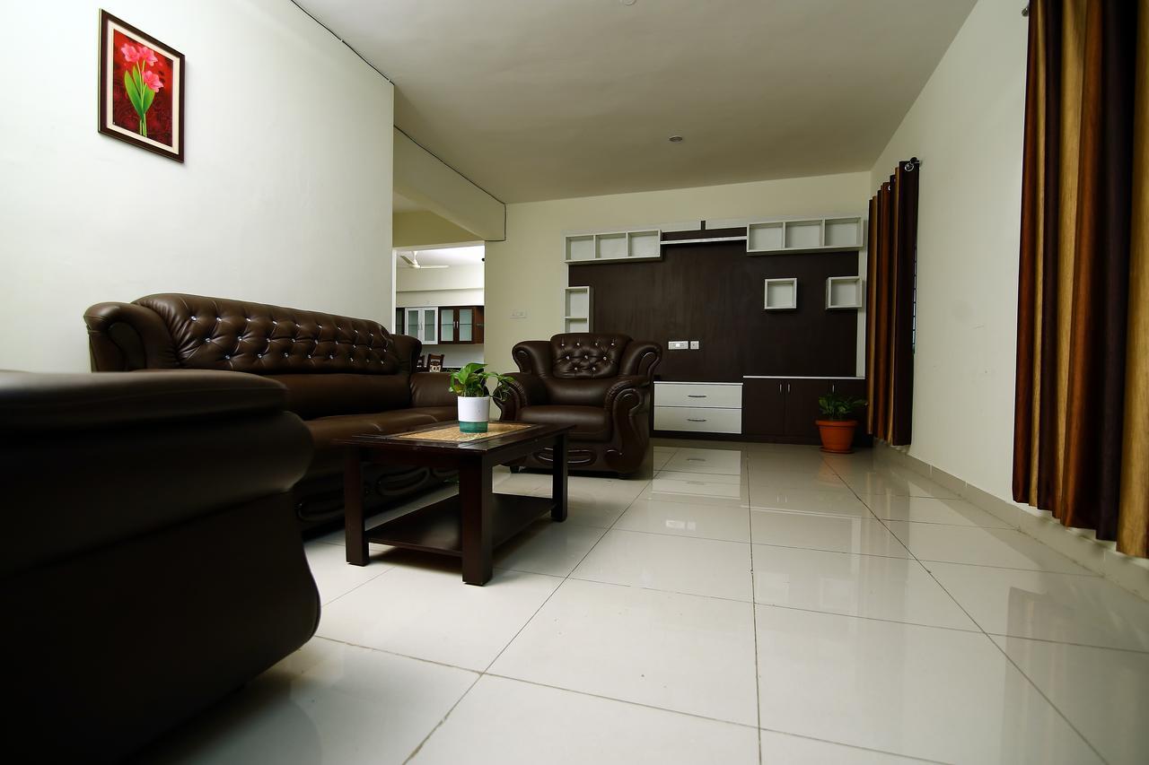 Hotel Fresh Living Prime Hitech à Haïdarabad Extérieur photo