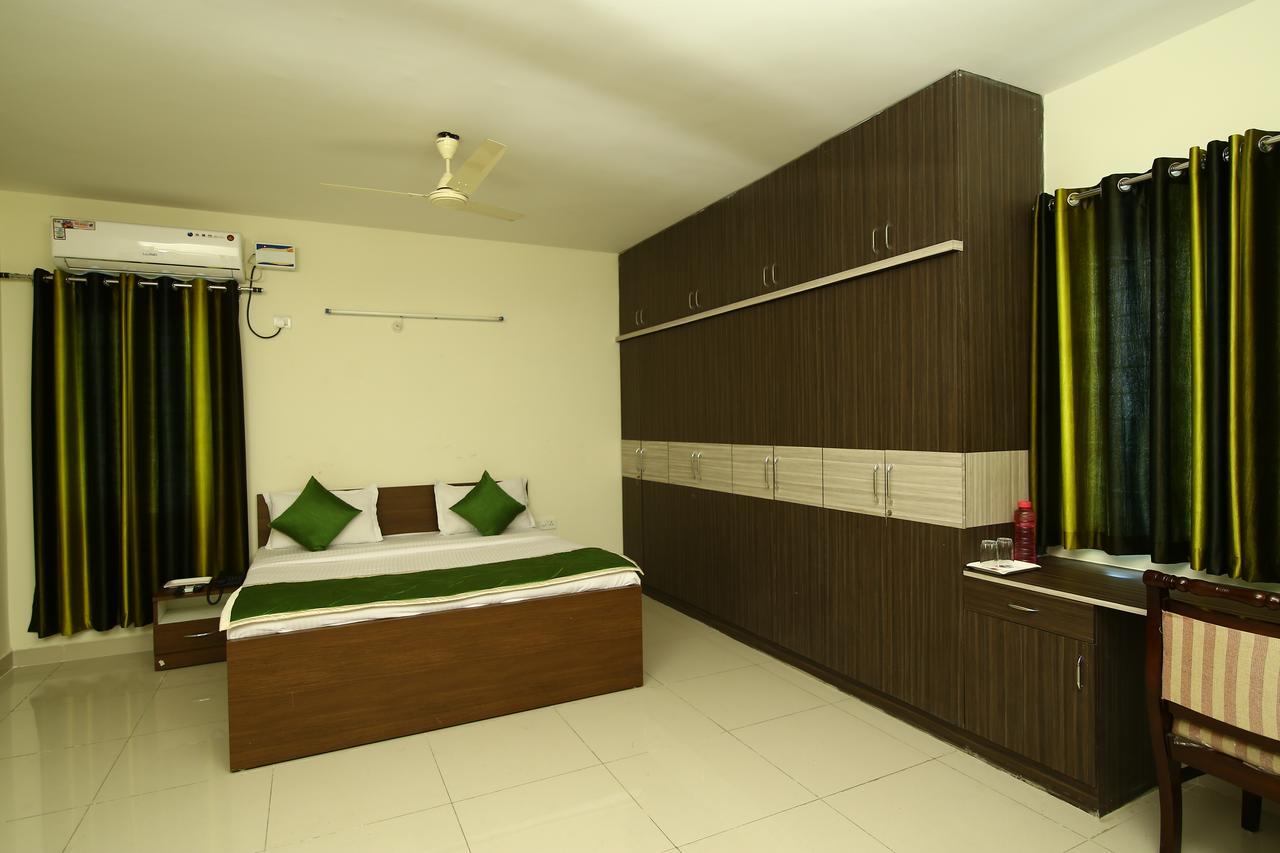 Hotel Fresh Living Prime Hitech à Haïdarabad Extérieur photo