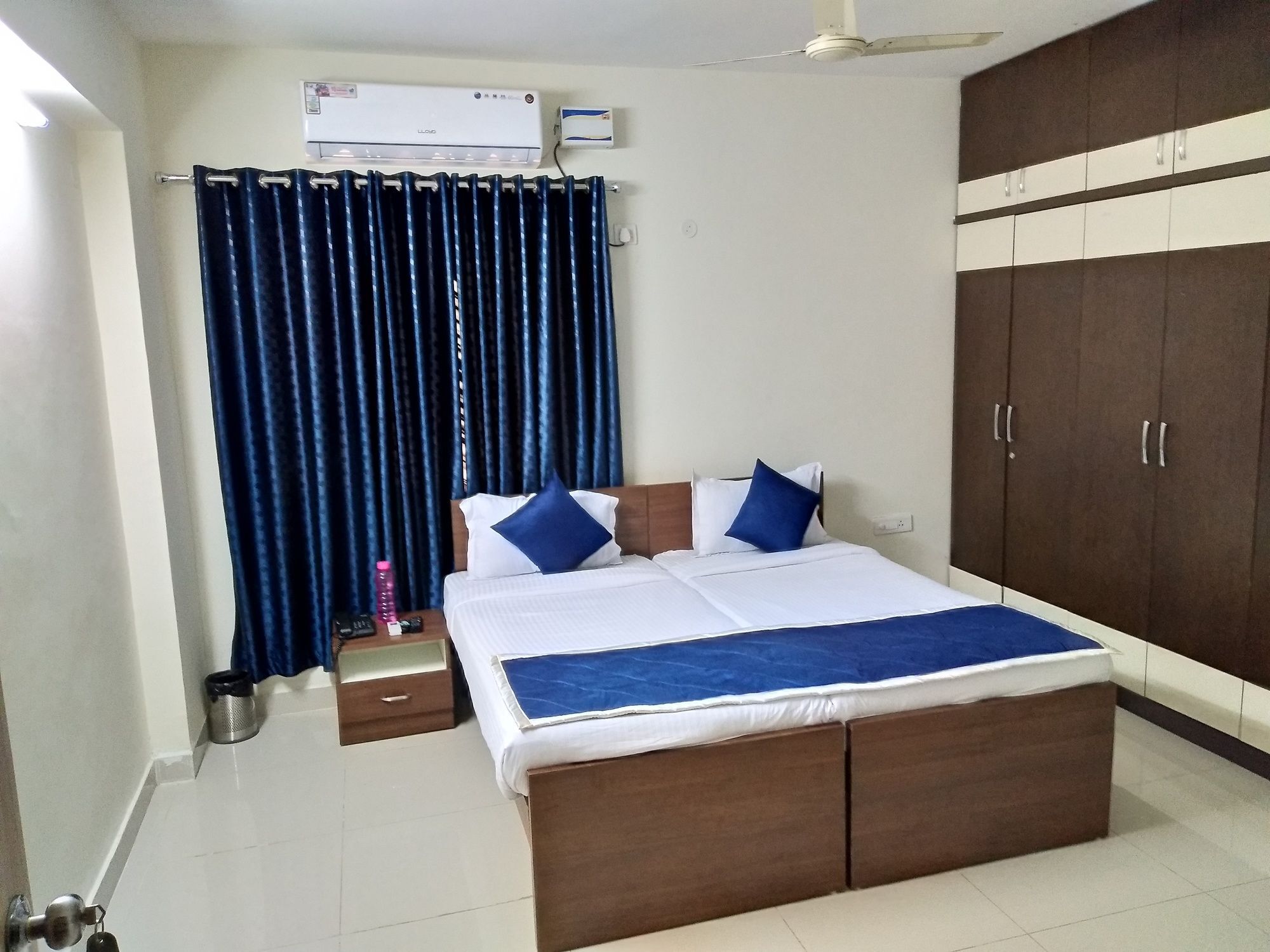 Hotel Fresh Living Prime Hitech à Haïdarabad Extérieur photo